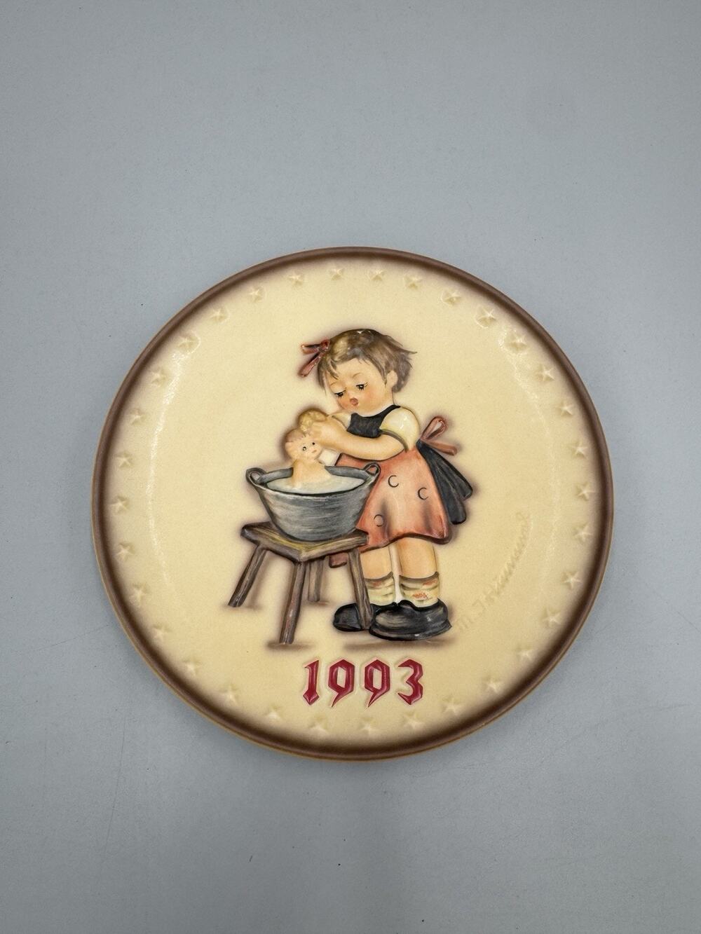 Goebel M.J. Hummel Annual Collector Plate 1993 Hand Painted Germany Hum 289